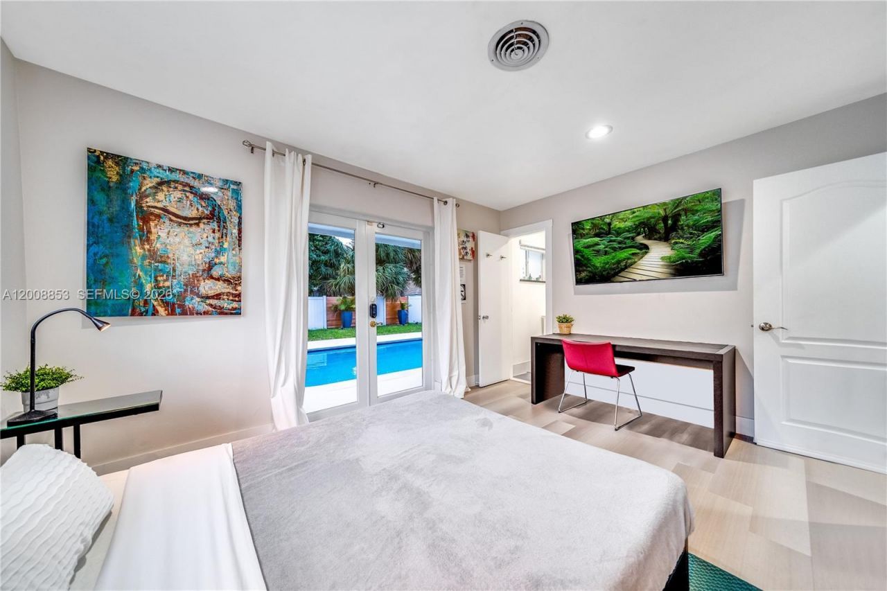1940 NE 62nd St, Fort Lauderdale, FL 33308 Photo