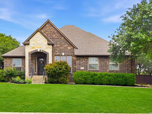 30349 Setterfeld Cir, Fair Oaks Ranch, TX 78015