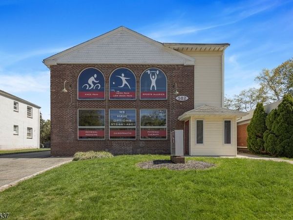 582 Franklin Ave, Nutley, NJ 07110