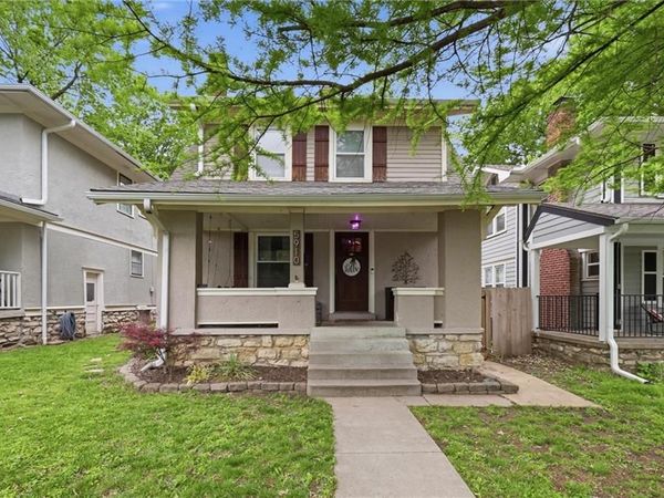 5910 Cherry Street, Kansas City, MO 64110