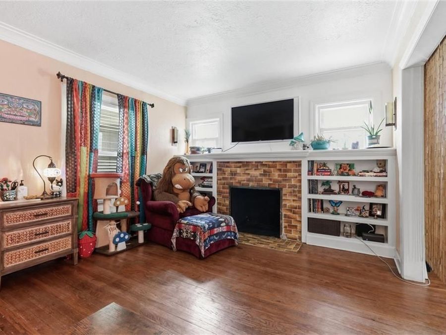Property Image 6