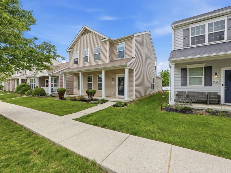 5812 Trail Creek Drive, Dublin, OH 43016 Photo 2