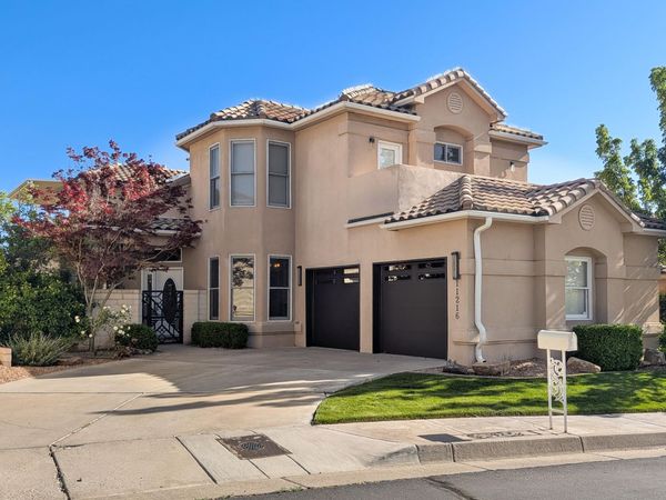 11216 Los Lagos NE, Albuquerque, NM 87111