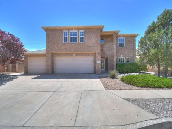 4704 Spring Vale Road NW, Albuquerque, NM 87114