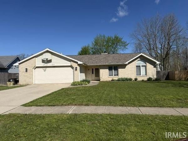 6231 Belle Isle Lane, Fort Wayne, IN 46835