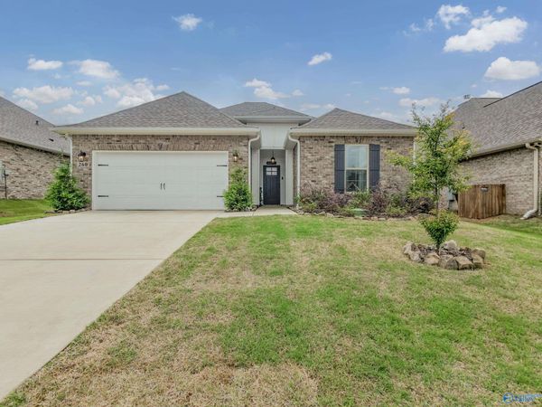 260 John Harold Drive, Meridianville, AL 35759