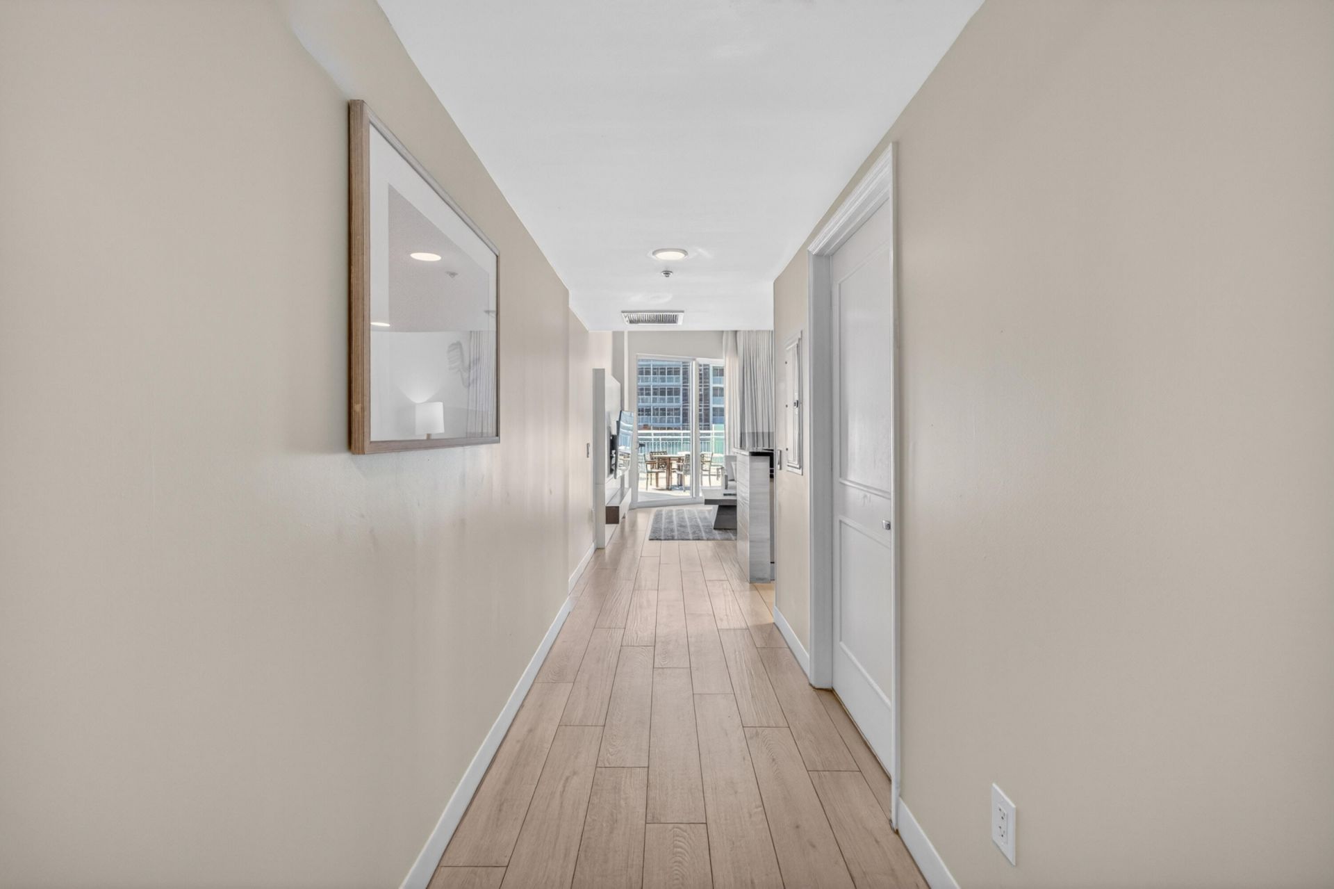 505 N Fort Lauderdale Beach Boulevard, Unit 605, Fort Lauderdale, FL 33304 Photo