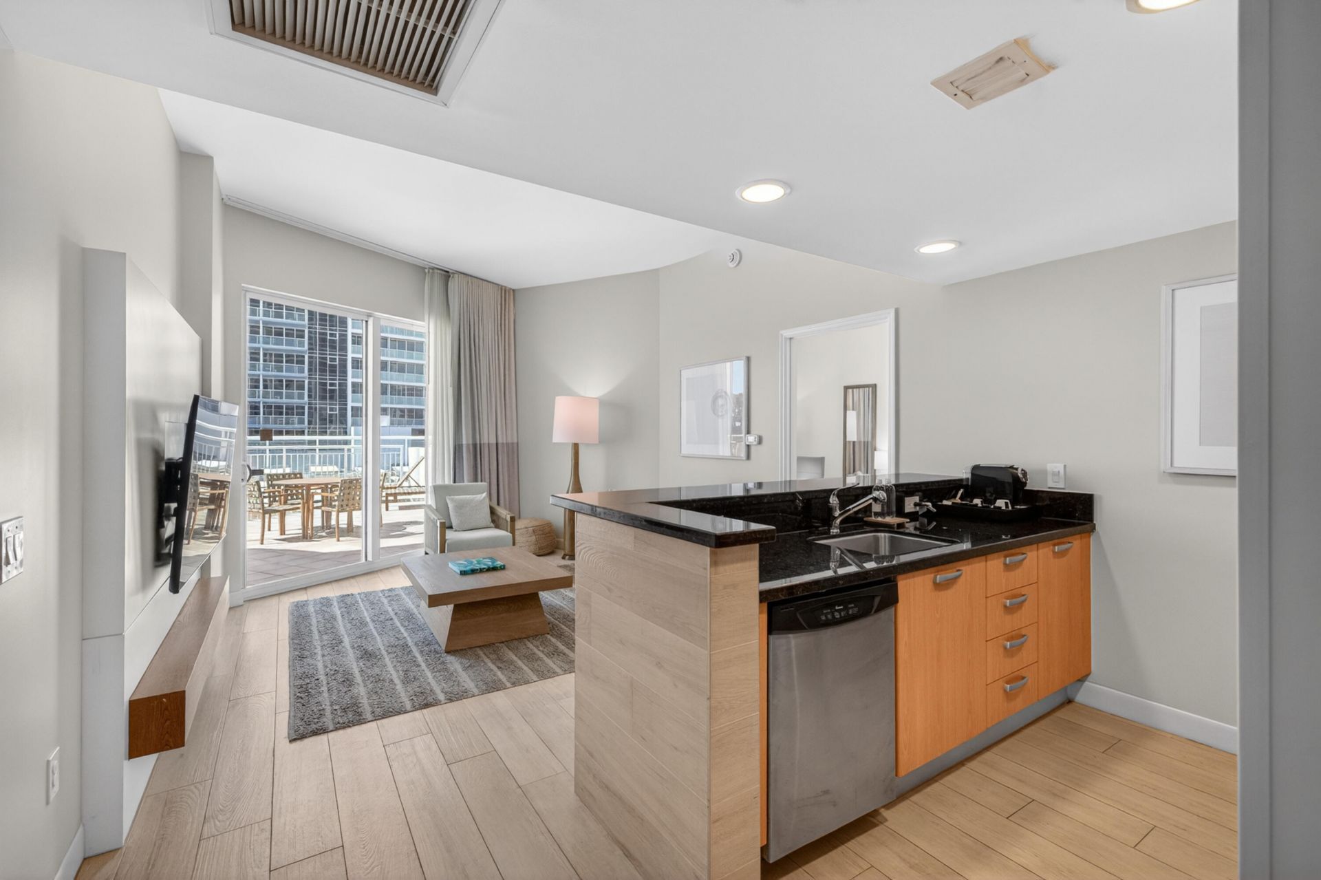 505 N Fort Lauderdale Beach Boulevard, Unit 605, Fort Lauderdale, FL 33304 Photo