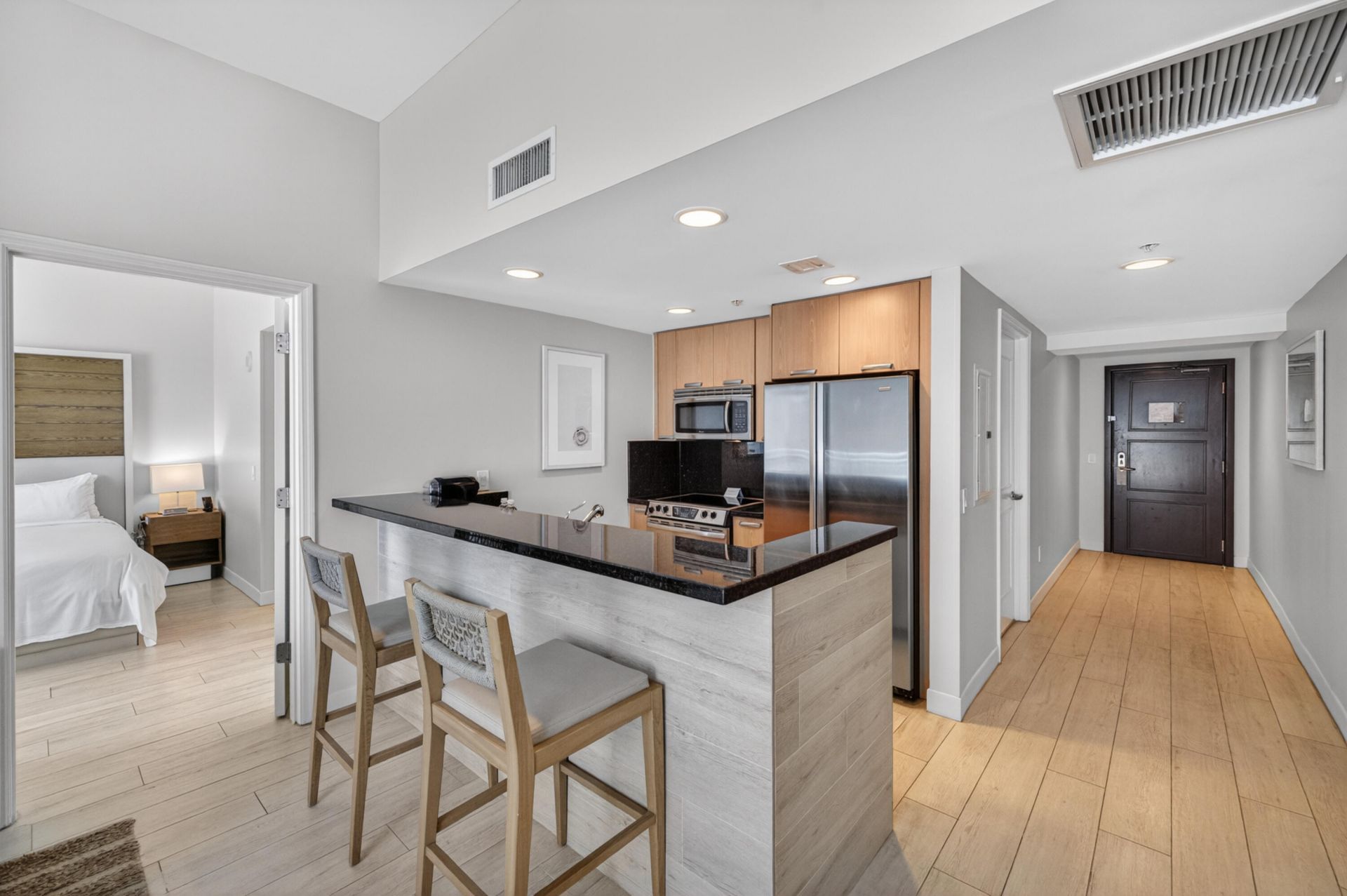505 N Fort Lauderdale Beach Boulevard, Unit 605, Fort Lauderdale, FL 33304 Photo