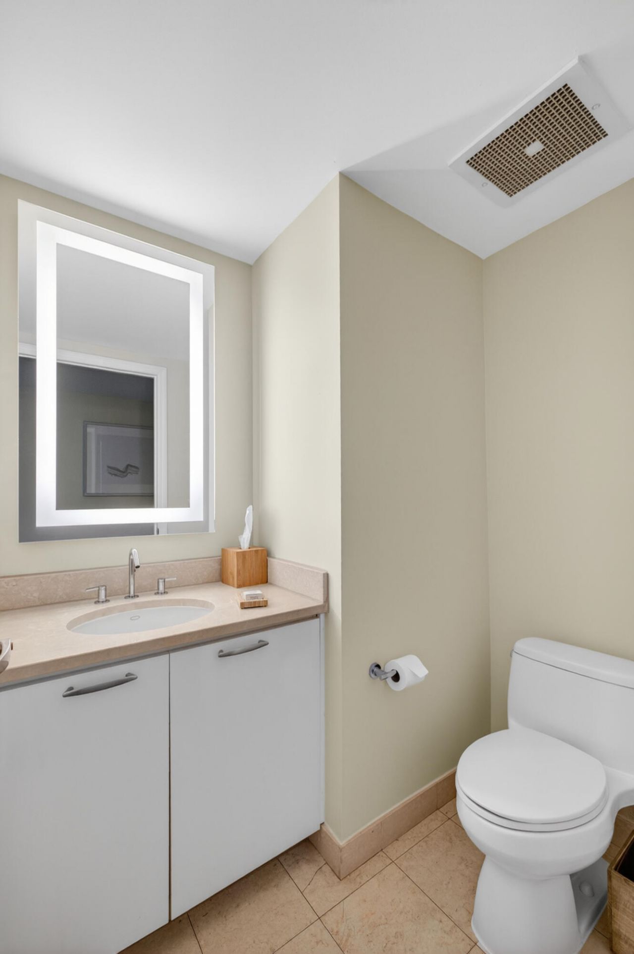 505 N Fort Lauderdale Beach Boulevard, Unit 605, Fort Lauderdale, FL 33304 Photo