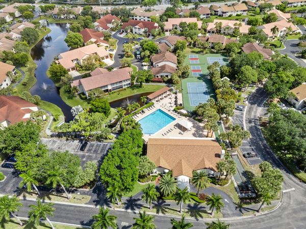 3333 Jog Park Drive, Greenacres, FL 33467