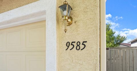 9585 Navigator Drive, Reno, NV 89521 Photo
