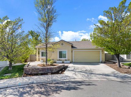9585 Navigator Drive, Reno, NV 89521 Photo