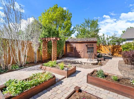 9585 Navigator Drive, Reno, NV 89521 Photo