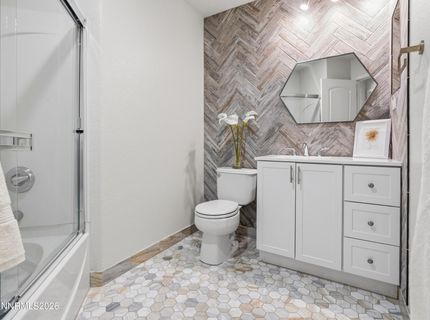 9585 Navigator Drive, Reno, NV 89521 Photo