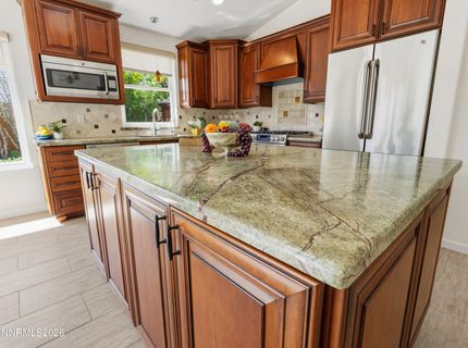 9585 Navigator Drive, Reno, NV 89521 Photo