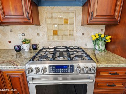 9585 Navigator Drive, Reno, NV 89521 Photo