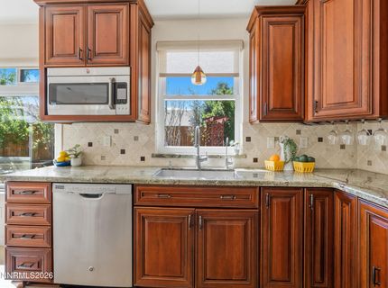 9585 Navigator Drive, Reno, NV 89521 Photo
