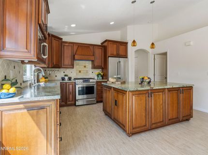 9585 Navigator Drive, Reno, NV 89521 Photo