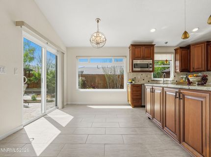 9585 Navigator Drive, Reno, NV 89521 Photo