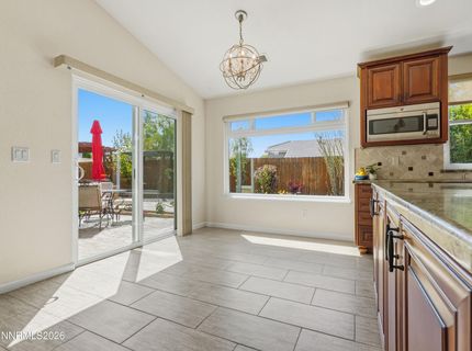 9585 Navigator Drive, Reno, NV 89521 Photo