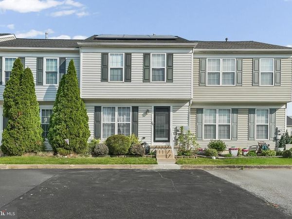 14 LISA DRIVE, NEWARK, DE 19702
