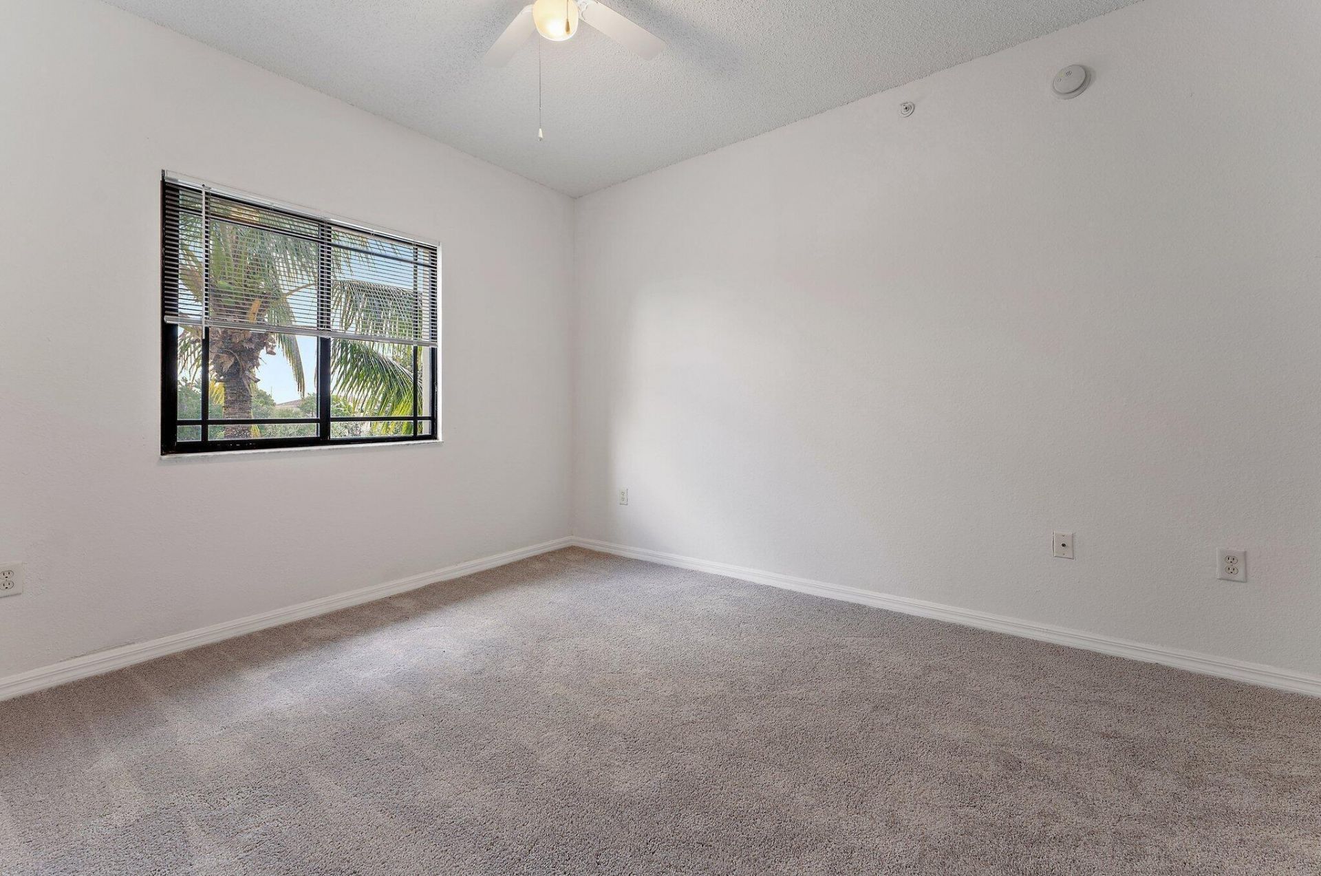 2727 Anzio Court, Unit 301, Palm Beach Gardens, FL 33410 Photo