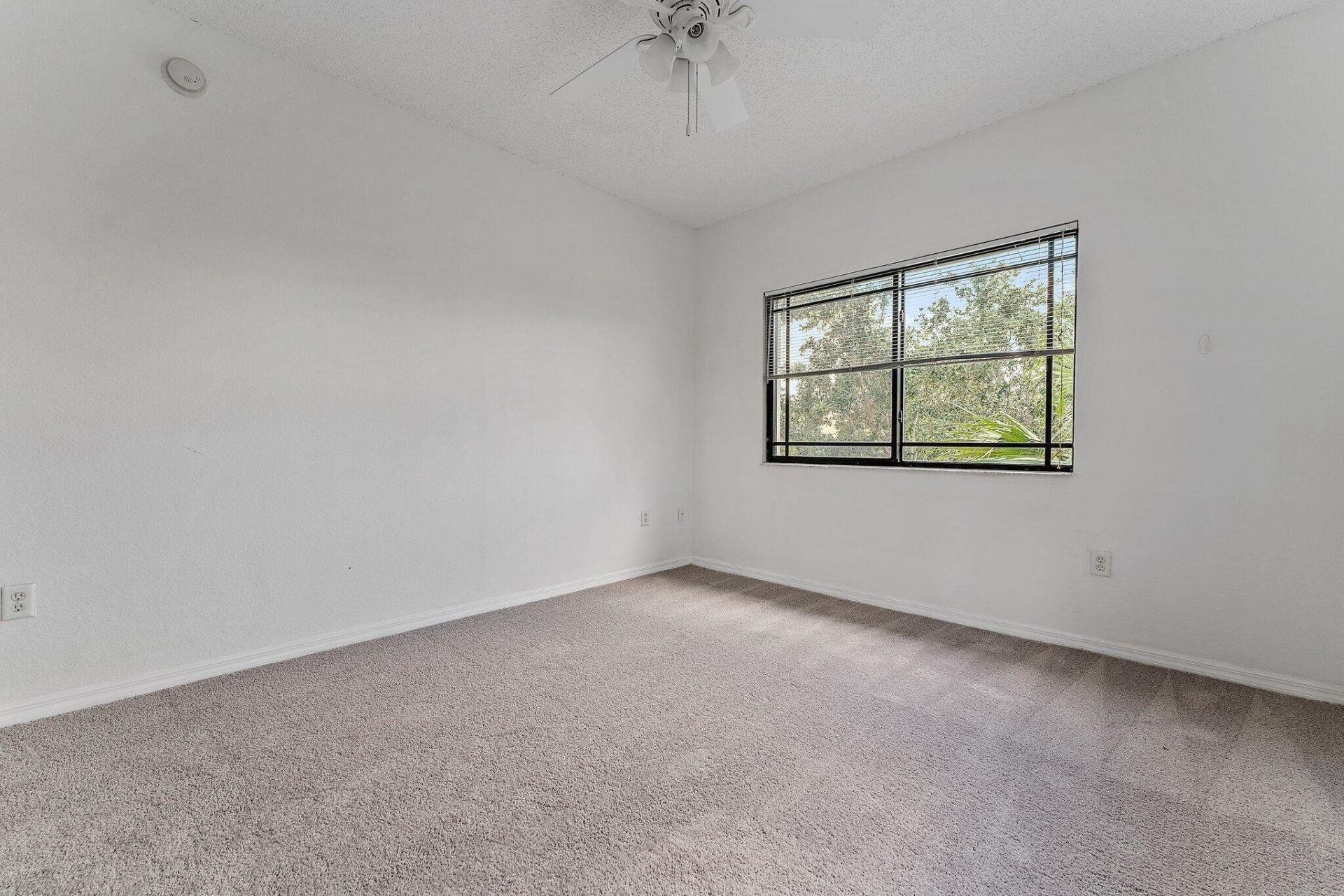 2727 Anzio Court, Unit 301, Palm Beach Gardens, FL 33410 Photo