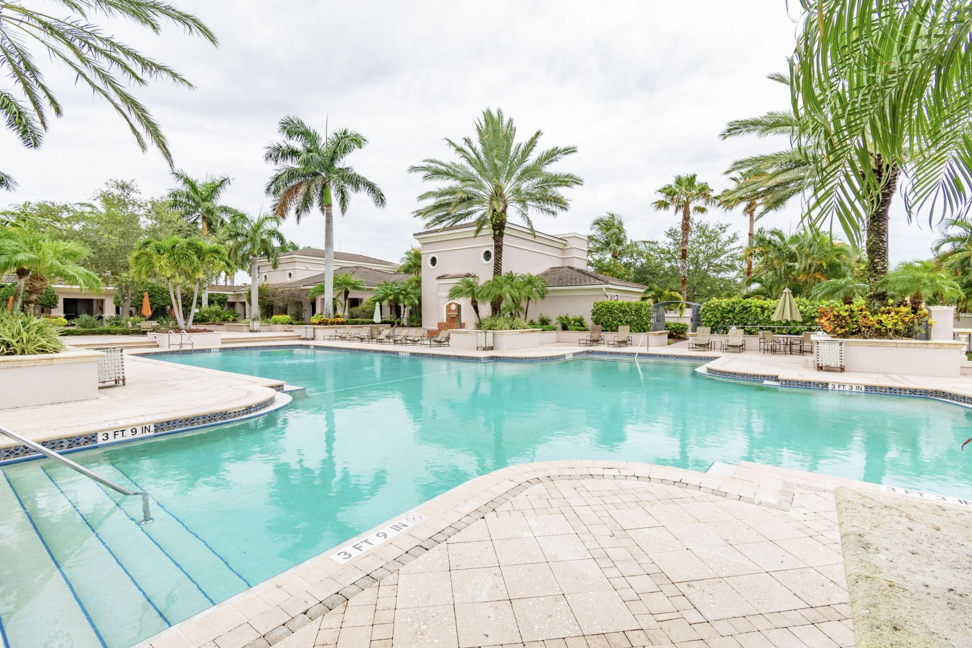 2727 Anzio Court, Unit 301, Palm Beach Gardens, FL 33410 Photo