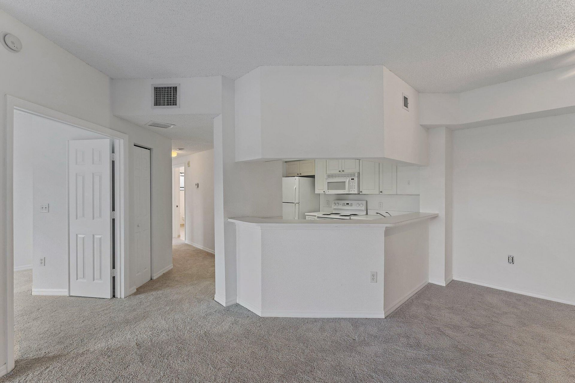 2727 Anzio Court, Unit 301, Palm Beach Gardens, FL 33410 Photo