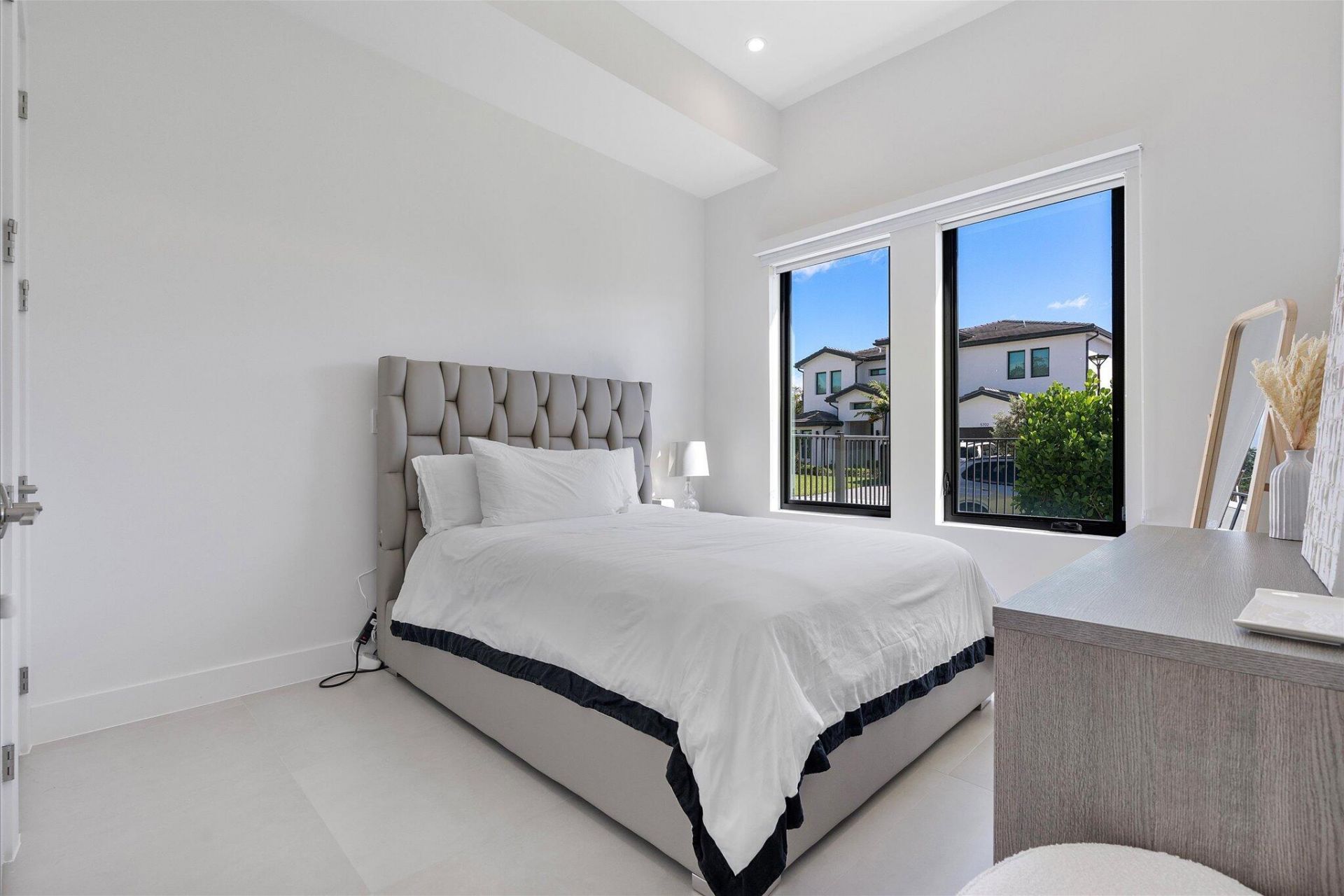 3502 Ashwood Circle, Fort Lauderdale, FL 33312 Photo