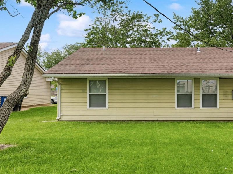 896 Southridge Avenue, Wilmington, OH 45177 Photo 3