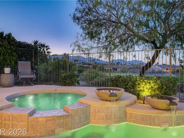 10488 Abisso Drive, Las Vegas, NV 89135