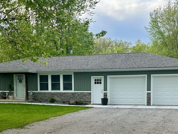 306 W Woodcox Street , Antwerp, OH 45813