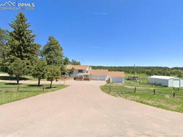 3033 E Palmer Divide Avenue, Larkspur, CO 80118