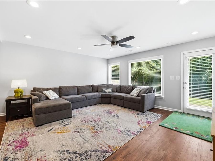 Property Image 42