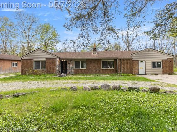 25205 Inkster Road, Farmington Hills, MI 48336
