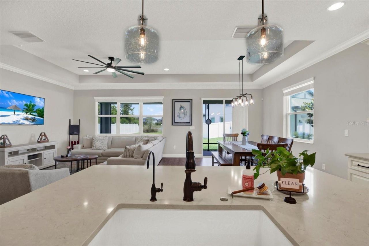 31601 Holton Court , Wesley Chapel, FL 33545 Photo