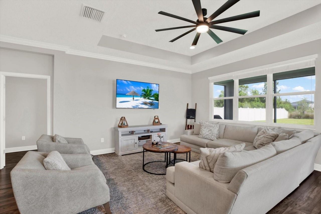 31601 Holton Court , Wesley Chapel, FL 33545 Photo