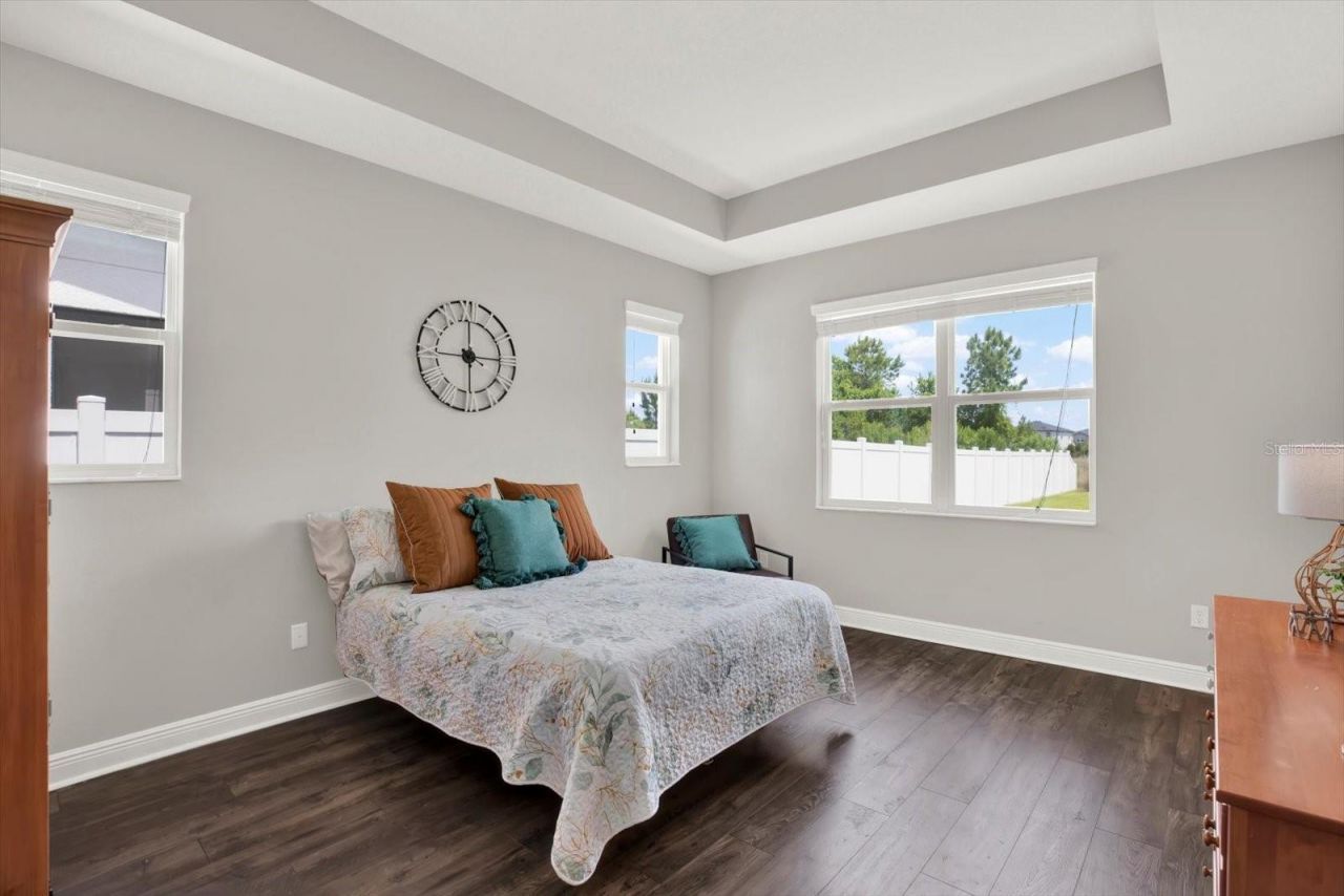 31601 Holton Court , Wesley Chapel, FL 33545 Photo