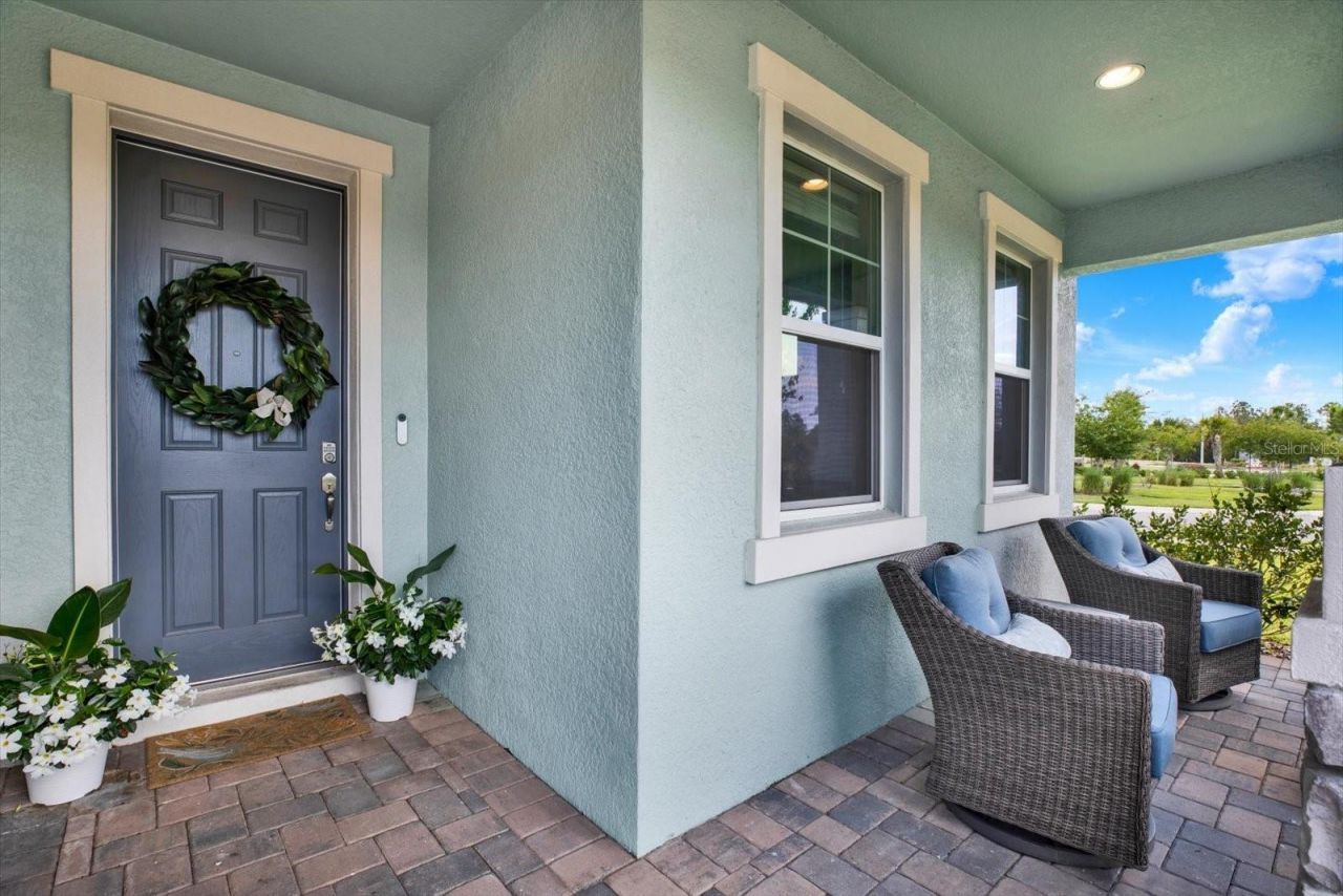 31601 Holton Court , Wesley Chapel, FL 33545 Photo
