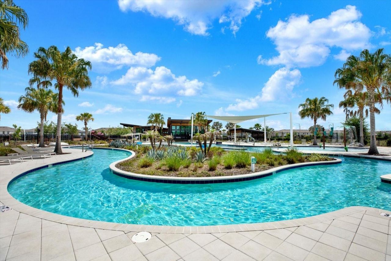 31601 Holton Court , Wesley Chapel, FL 33545 Photo