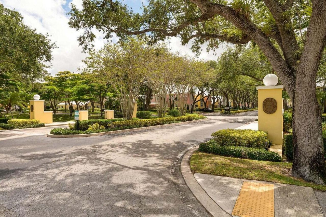5955 Michaux Street, Boca Raton, FL 33433 Photo
