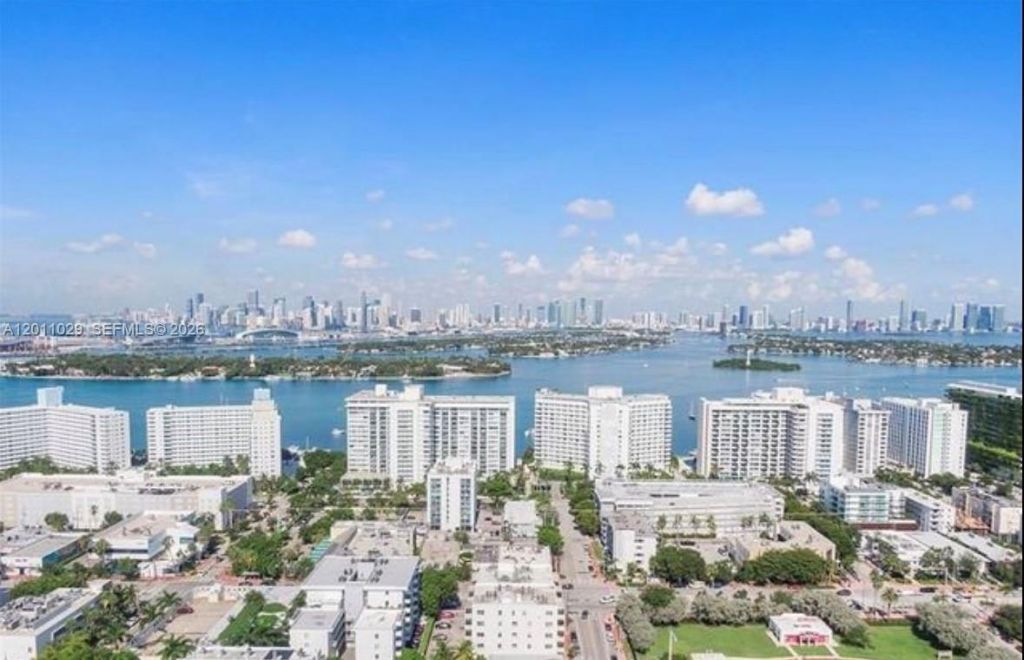 1130 11th St, Unit 4E, Miami Beach, FL 33139 Photo