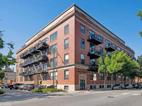 3500 S Sangamon Street , Unit 415, Chicago, IL 60609