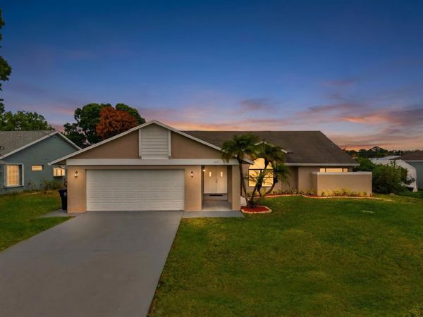 2151 SE Bowie Street, Port St. Lucie, FL 34952