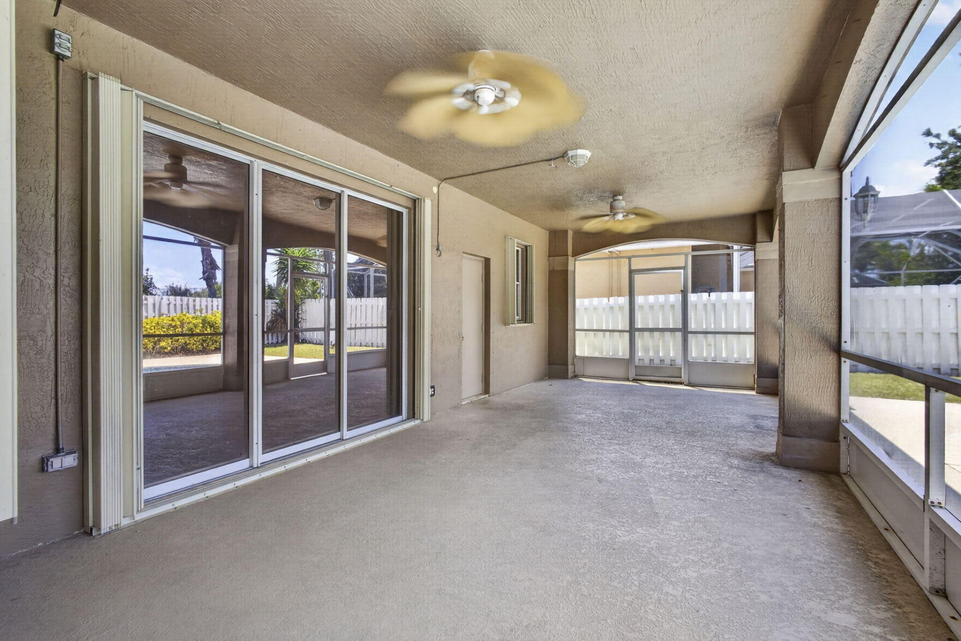 6263 Shadow Tree Lane, Lake Worth, FL 33463 Photo