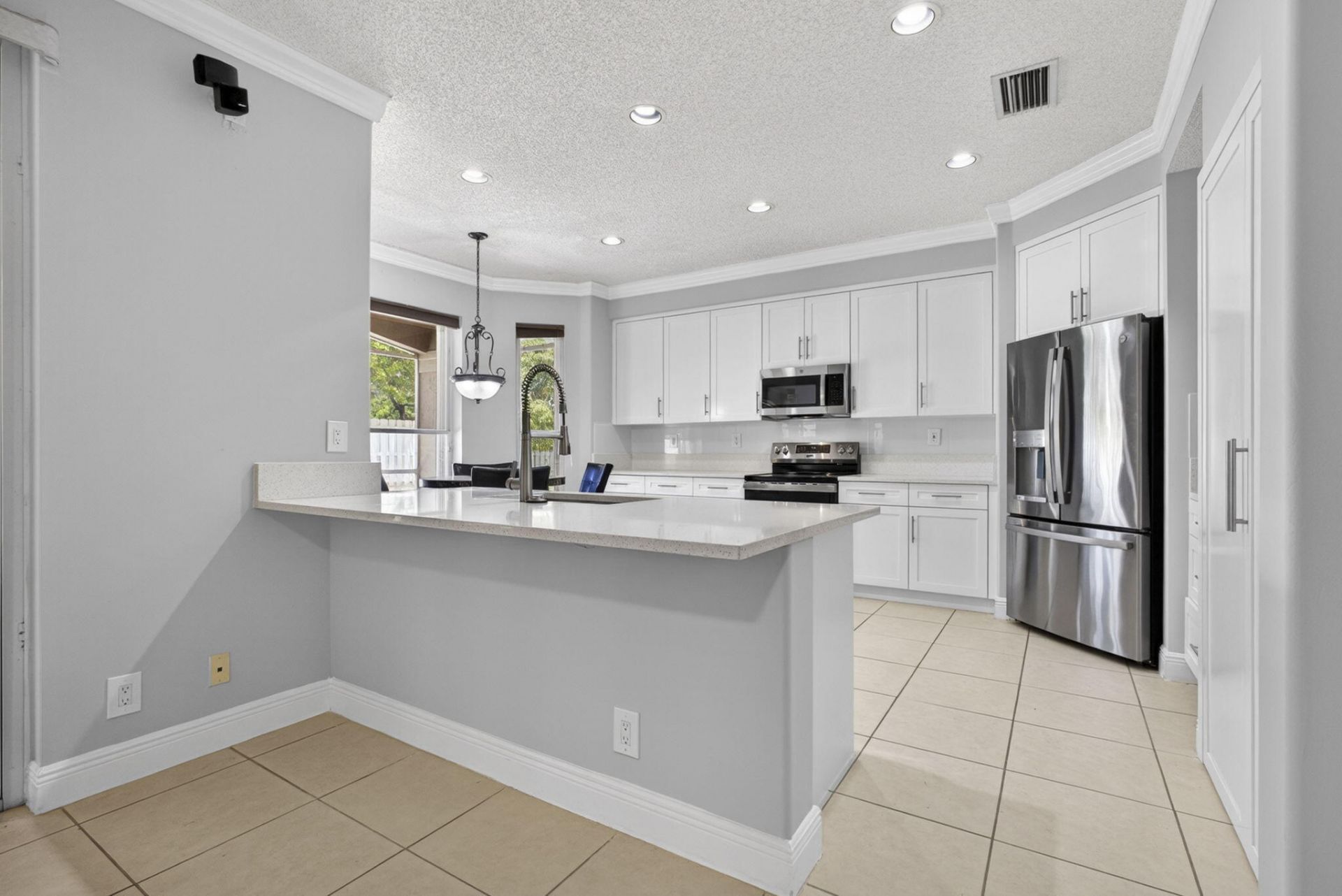 6263 Shadow Tree Lane, Lake Worth, FL 33463 Photo