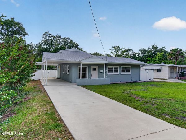 1364 DOMAS Drive, Jacksonville, FL 32211