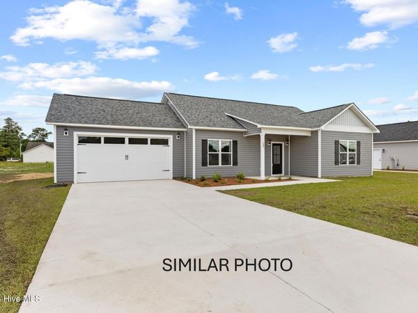 406 Wade Drive, Richlands, NC 28574